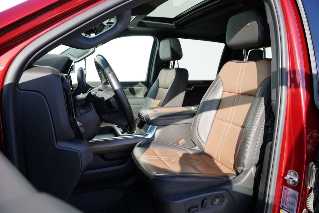 2025 Chevrolet Silverado 3500 HD High Country