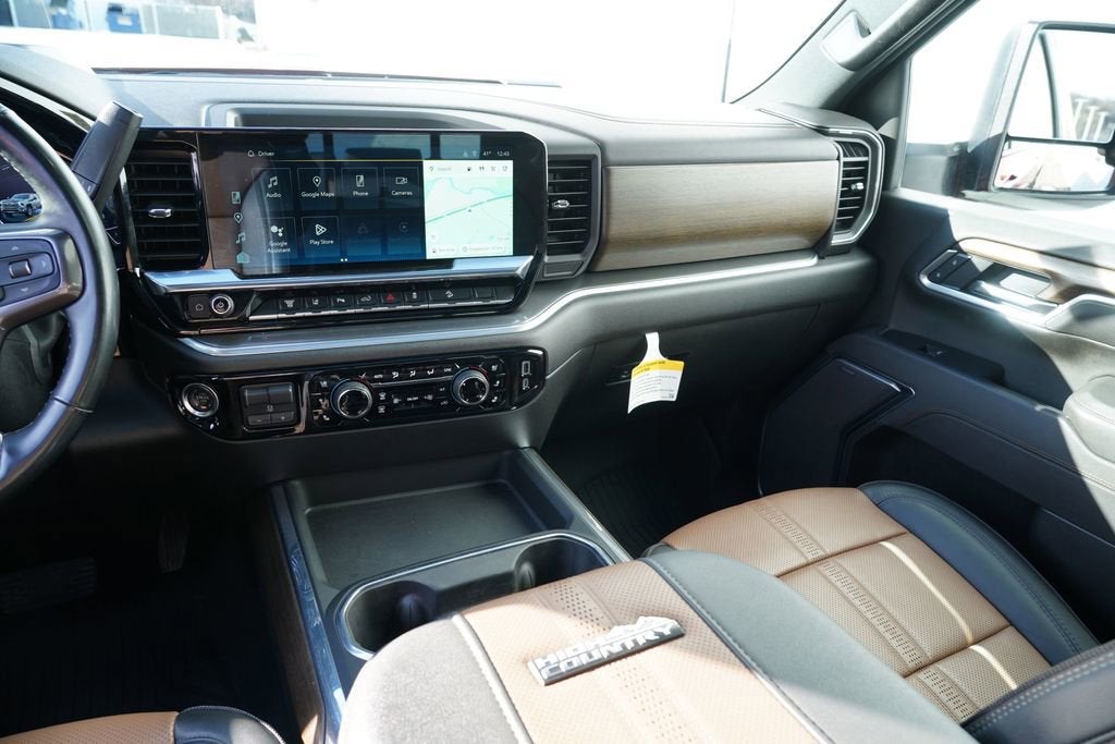 2025 Chevrolet Silverado 3500 HD High Country