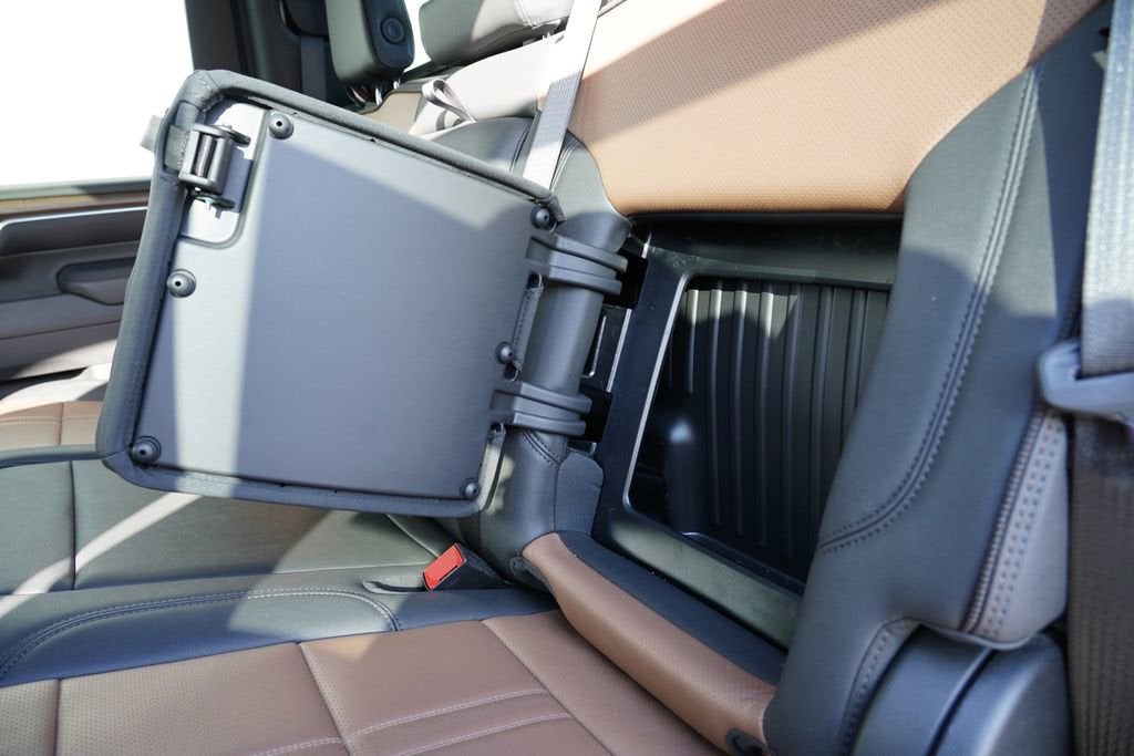 2025 Chevrolet Silverado 3500 HD High Country