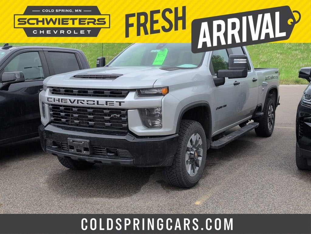 2022 Chevrolet Silverado HD Custom 4WD Crew Cab Standard Box's photo