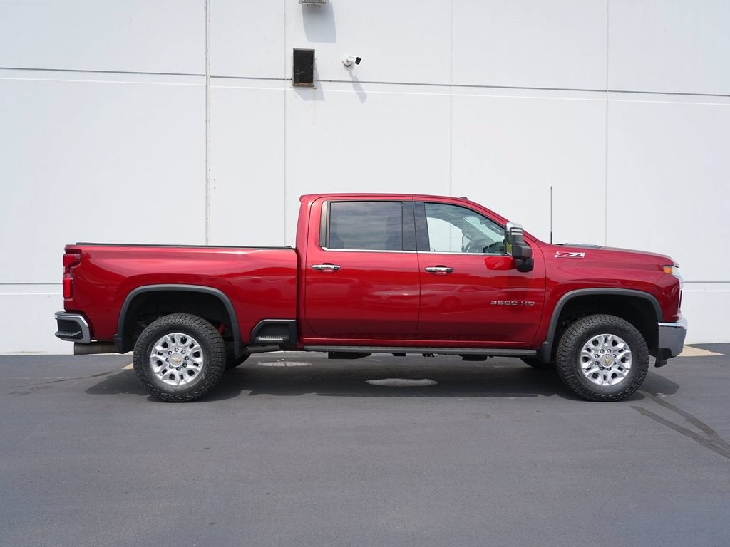 Used 2021 Chevrolet Silverado 3500HD LTZ with VIN 1GC4YUEY4MF123870 for sale in Cold Spring, Minnesota