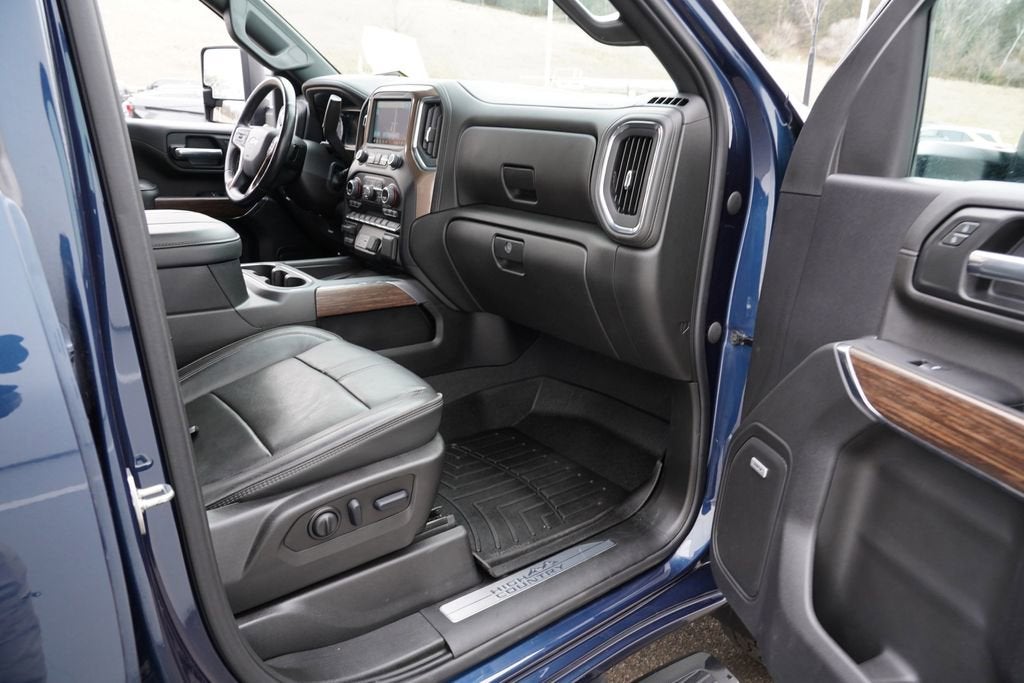 2023 Chevrolet Silverado 3500 HD High Country