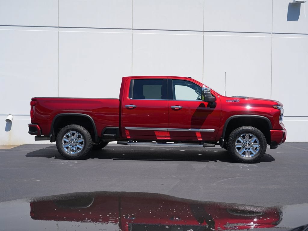 Used 2024 Chevrolet Silverado 3500HD High Country with VIN 1GC4YVEY3RF237680 for sale in Cold Spring, Minnesota