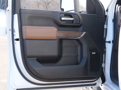 2022 Chevrolet Silverado 3500 HD High Country DRW