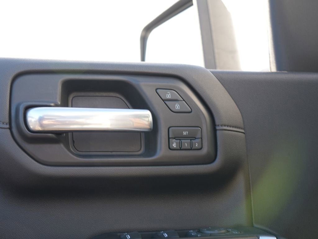 2022 Chevrolet Silverado 3500 HD High Country DRW