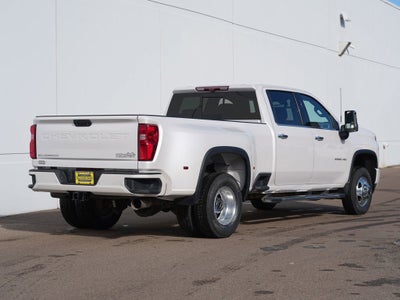 2022 Chevrolet Silverado 3500 HD High Country DRW