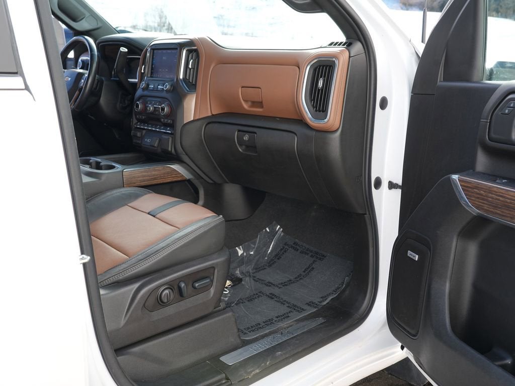 2022 Chevrolet Silverado 3500 HD High Country DRW