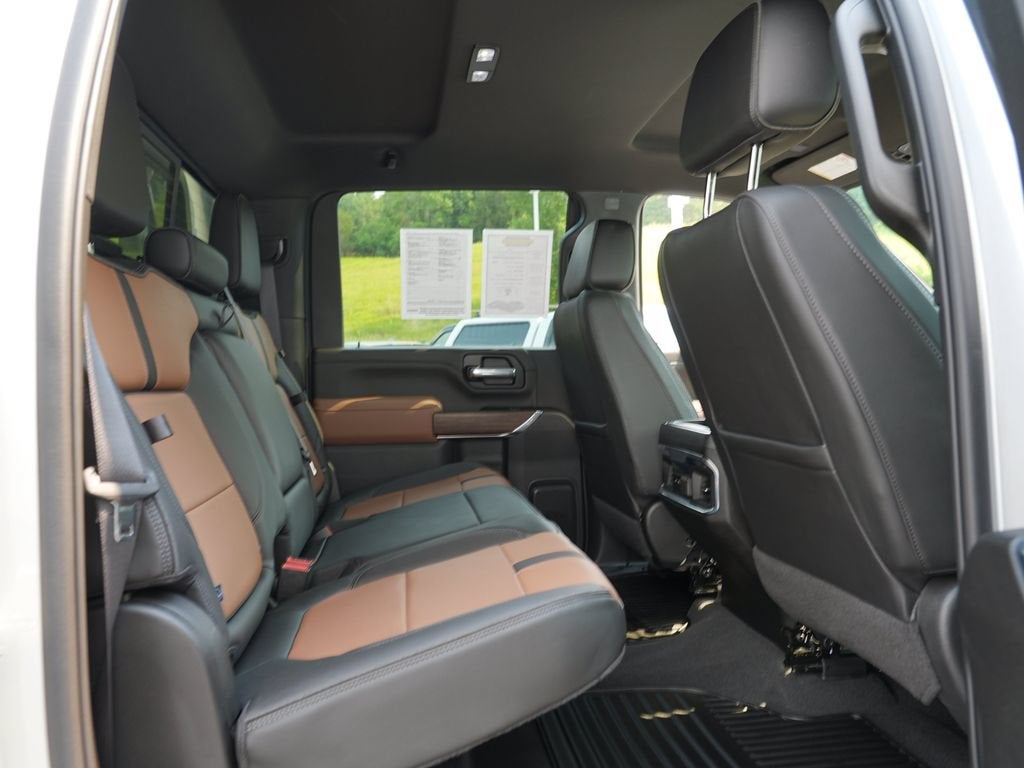 2022 Chevrolet Silverado 3500 HD High Country