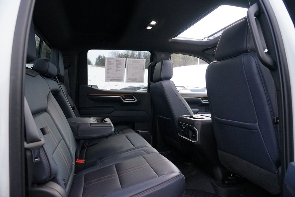 2022 Chevrolet Silverado 1500 High Country