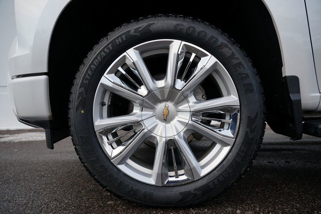 2022 Chevrolet Silverado 1500 High Country