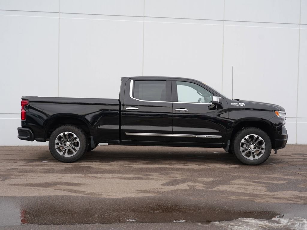 Used 2024 Chevrolet Silverado 1500 High Country with VIN 1GCUDJEL6RZ134566 for sale in Cold Spring, Minnesota