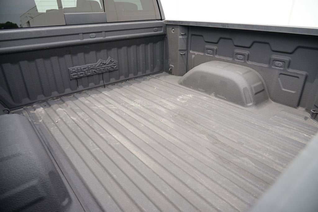 2022 Chevrolet Silverado 1500 LTD High Country