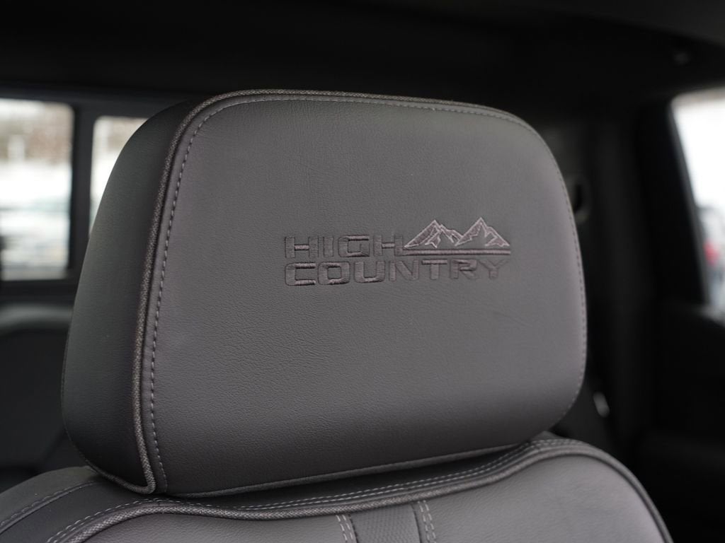 2022 Chevrolet Silverado 1500 LTD High Country