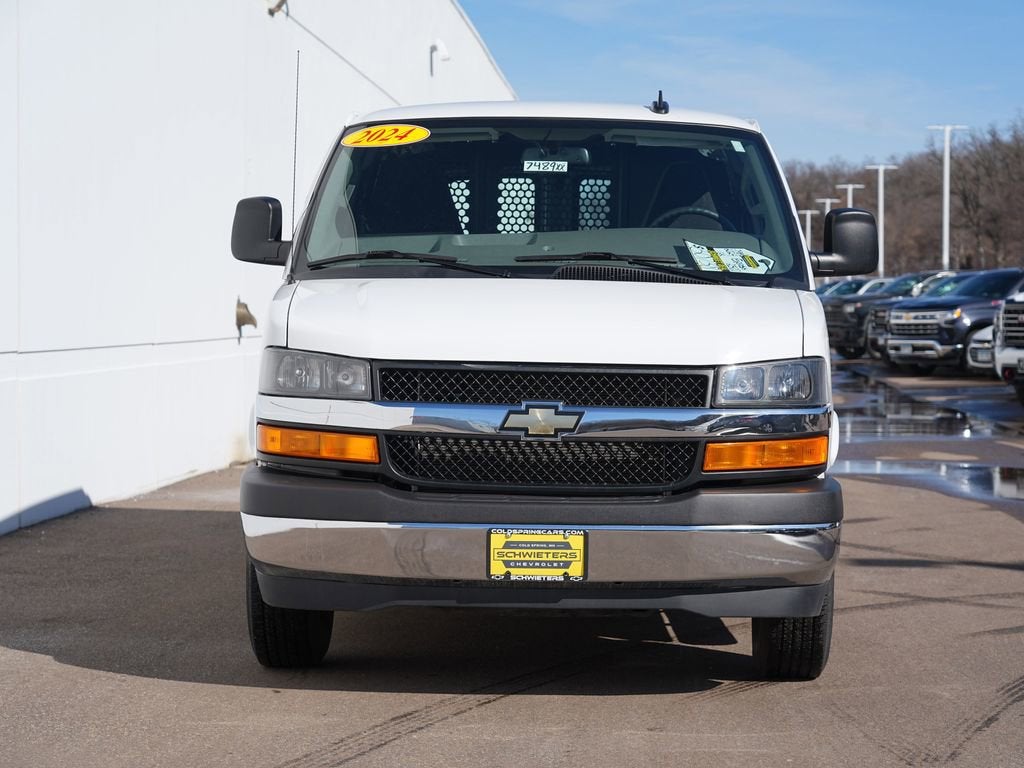2024 Chevrolet Express Cargo 2500 WT