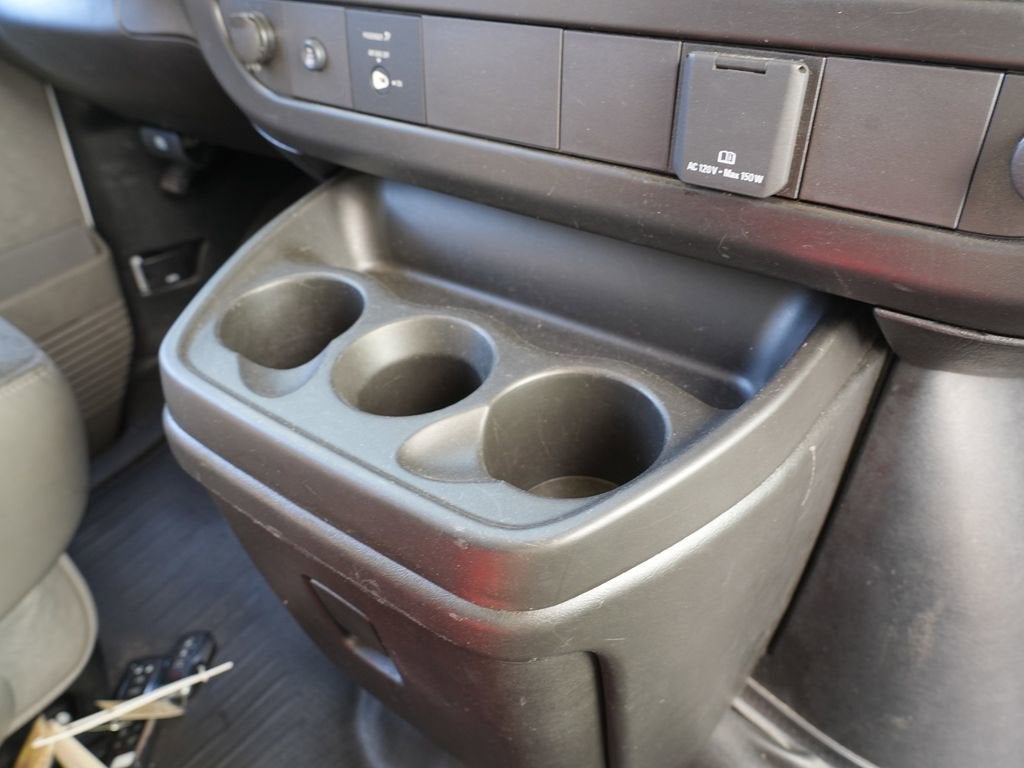 2024 Chevrolet Express Cargo 2500 WT