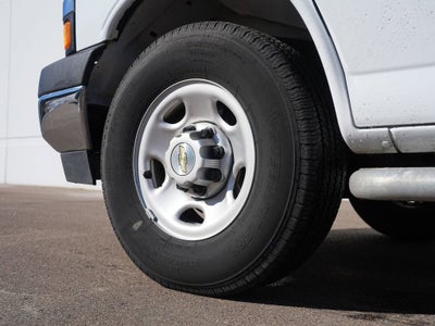 2024 Chevrolet Express Cargo 2500 WT