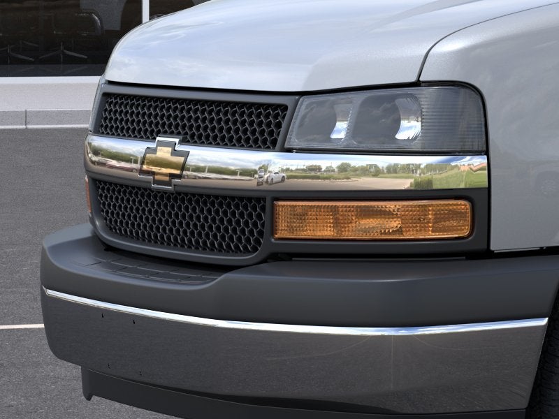 2026 Chevrolet Express Cargo 1WT