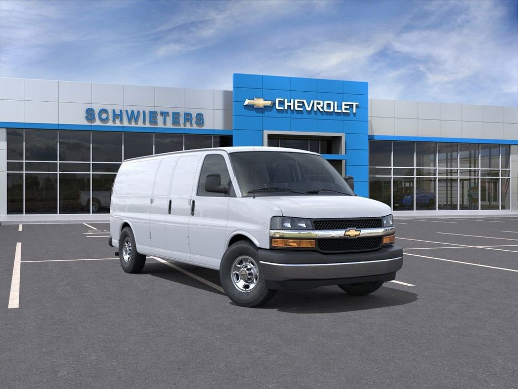 2026 Chevrolet Express 3500 Extended Work Van's photo