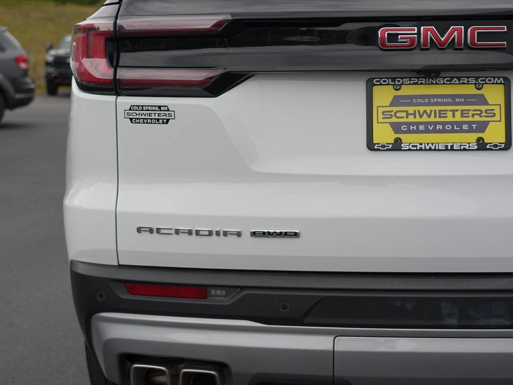 2026 GMC Acadia Elevation - Photo 11