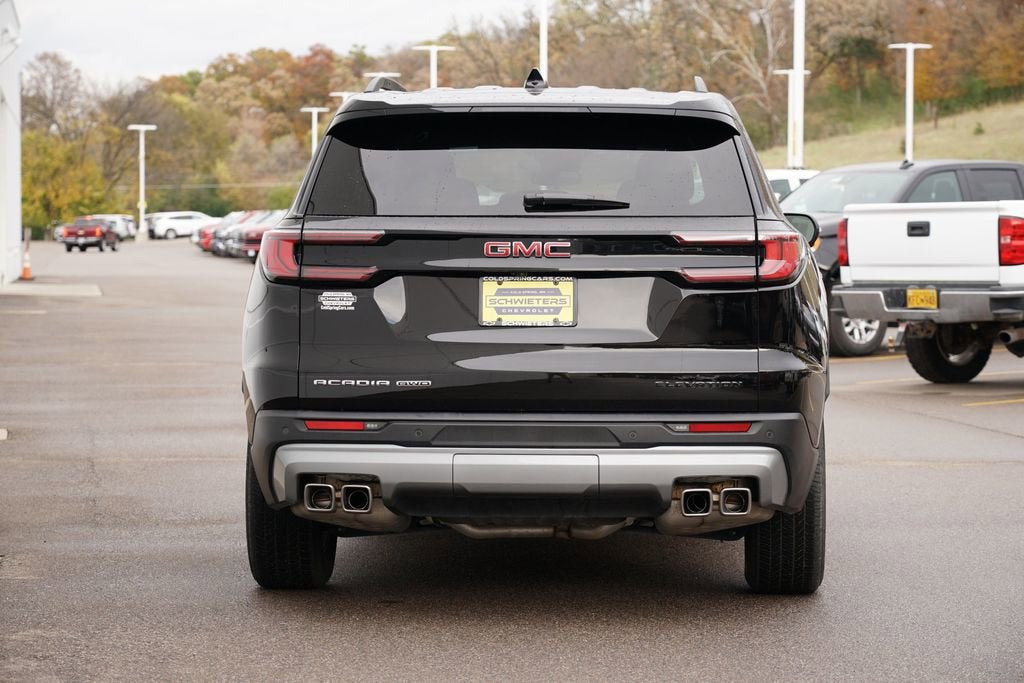 2025 GMC Acadia Elevation