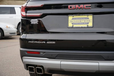 2025 GMC Acadia Elevation