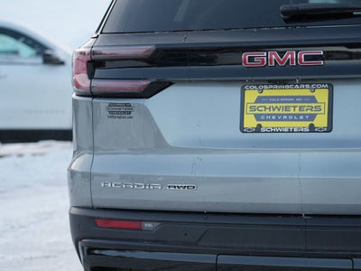 2024 GMC Acadia AT4