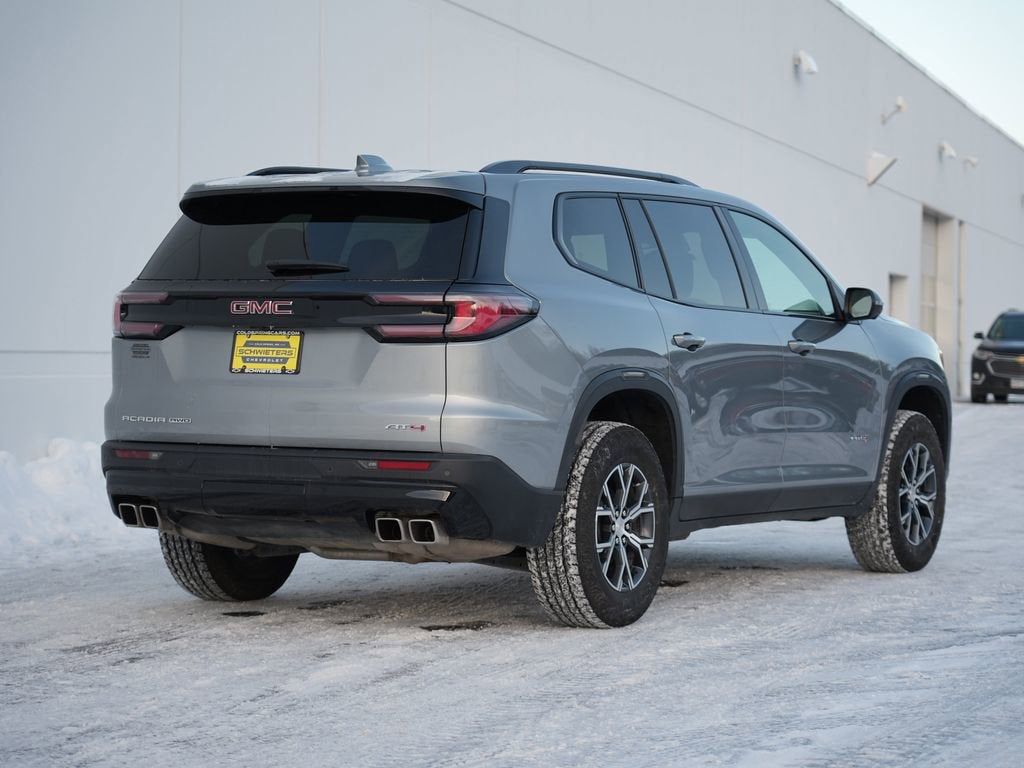 2024 GMC Acadia AT4