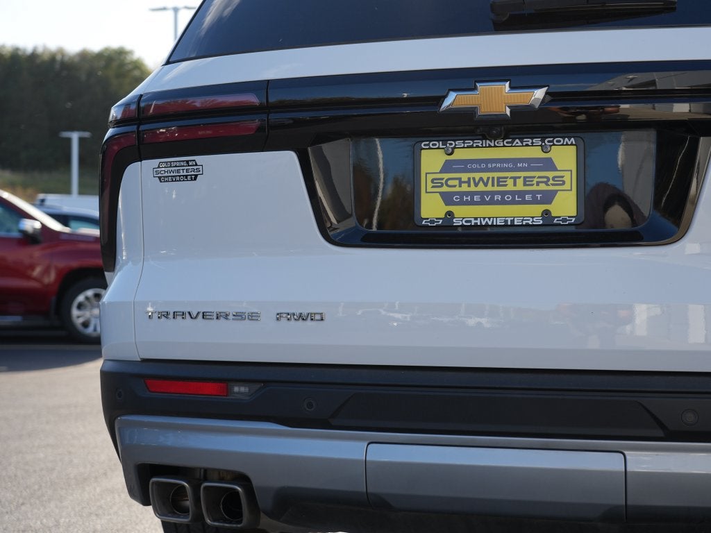 2026 Chevrolet Traverse LT - Photo 11