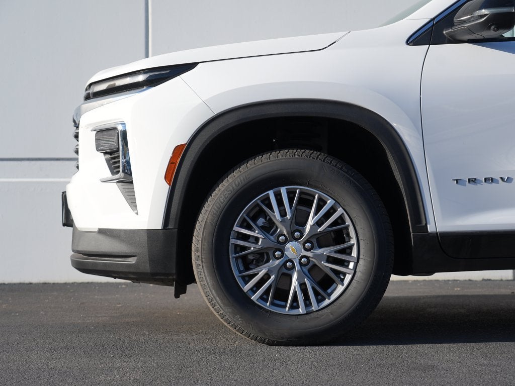 2026 Chevrolet Traverse LT - Photo 12