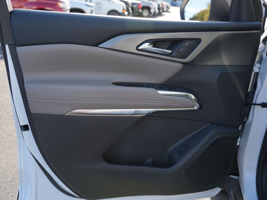 2026 Chevrolet Traverse LT - Photo 15