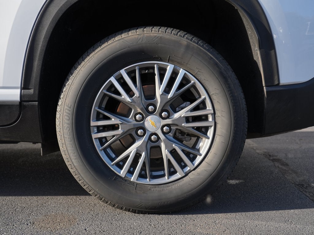 2026 Chevrolet Traverse LT - Photo 33