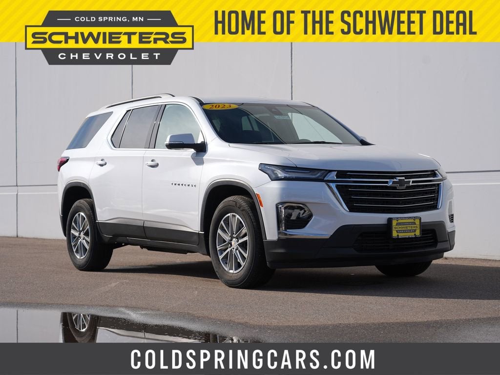 2023 Chevrolet Traverse LT Cloth