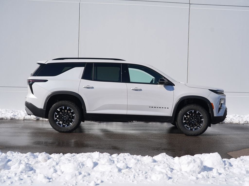 Used 2024 Chevrolet Traverse Z71 with VIN 1GNEVJKS2RJ203241 for sale in Cold Spring, Minnesota