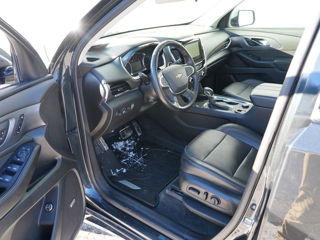 2021 Chevrolet Traverse Premier