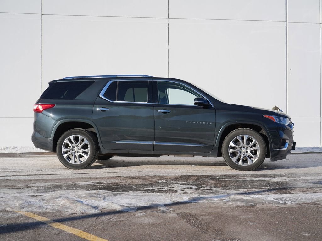 Used 2021 Chevrolet Traverse Premier with VIN 1GNEVKKW5MJ107668 for sale in Cold Spring, Minnesota