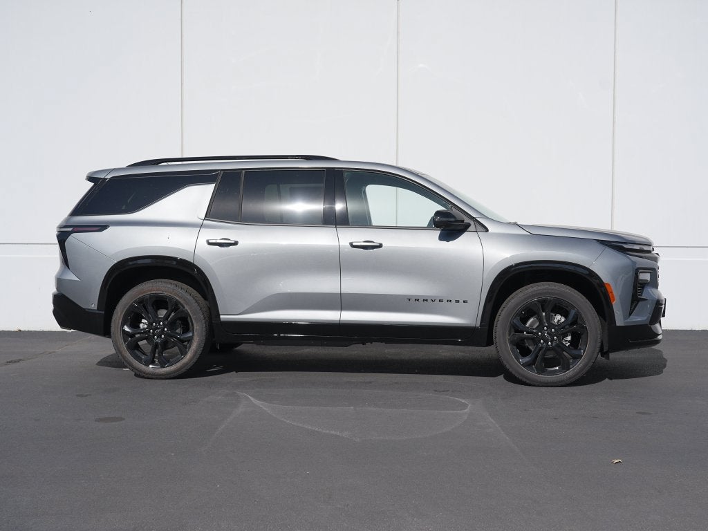 2027 Chevrolet Traverse RS