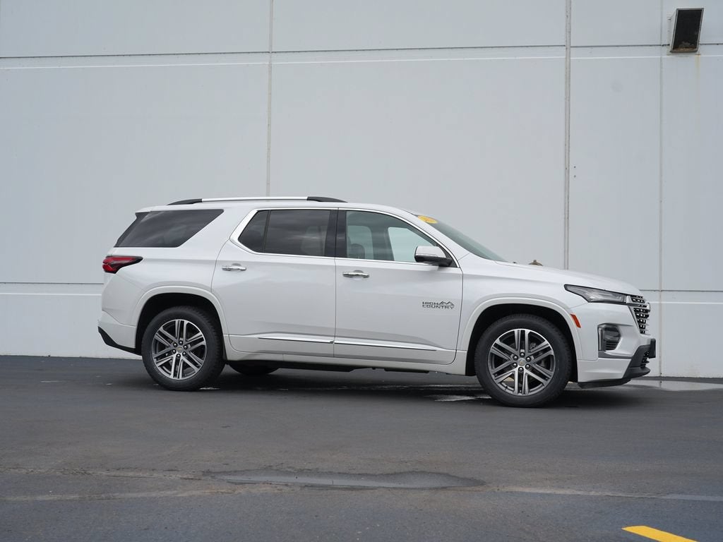 Used 2023 Chevrolet Traverse High Country with VIN 1GNEVNKW2PJ211508 for sale in Cold Spring, Minnesota