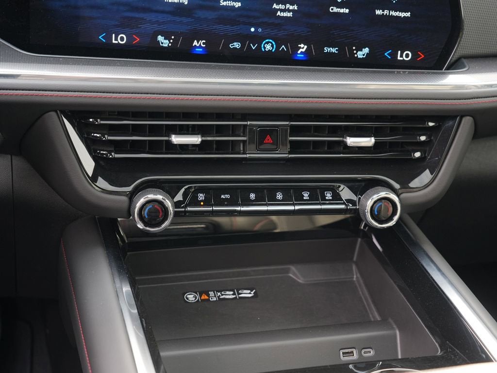 2025 Chevrolet Tahoe RST