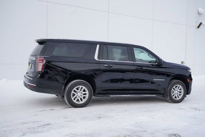 2022 Chevrolet Suburban LS