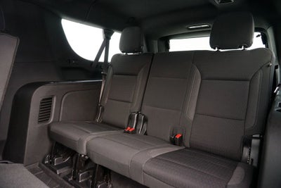 2022 Chevrolet Suburban LS