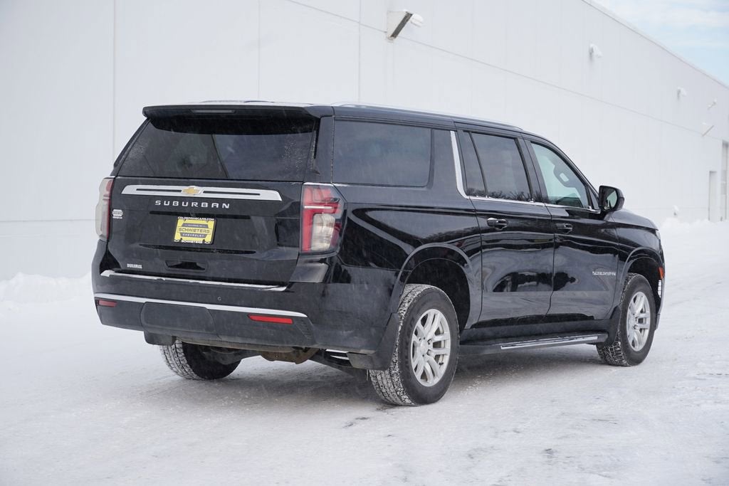 2022 Chevrolet Suburban LS