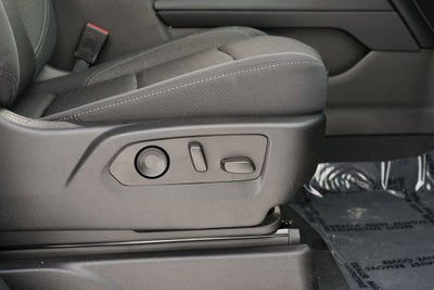 2022 Chevrolet Suburban LS