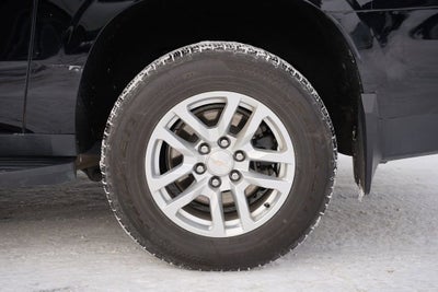 2022 Chevrolet Suburban LS