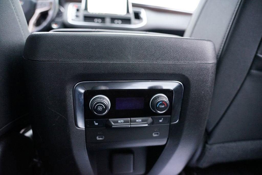 2021 Chevrolet Suburban High Country