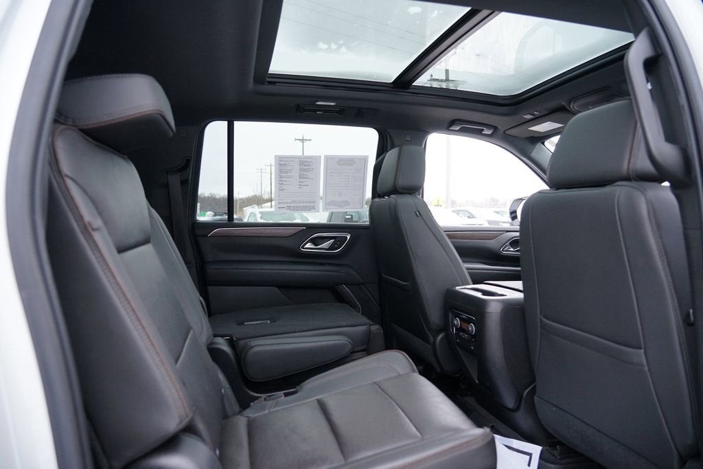 2021 Chevrolet Suburban High Country