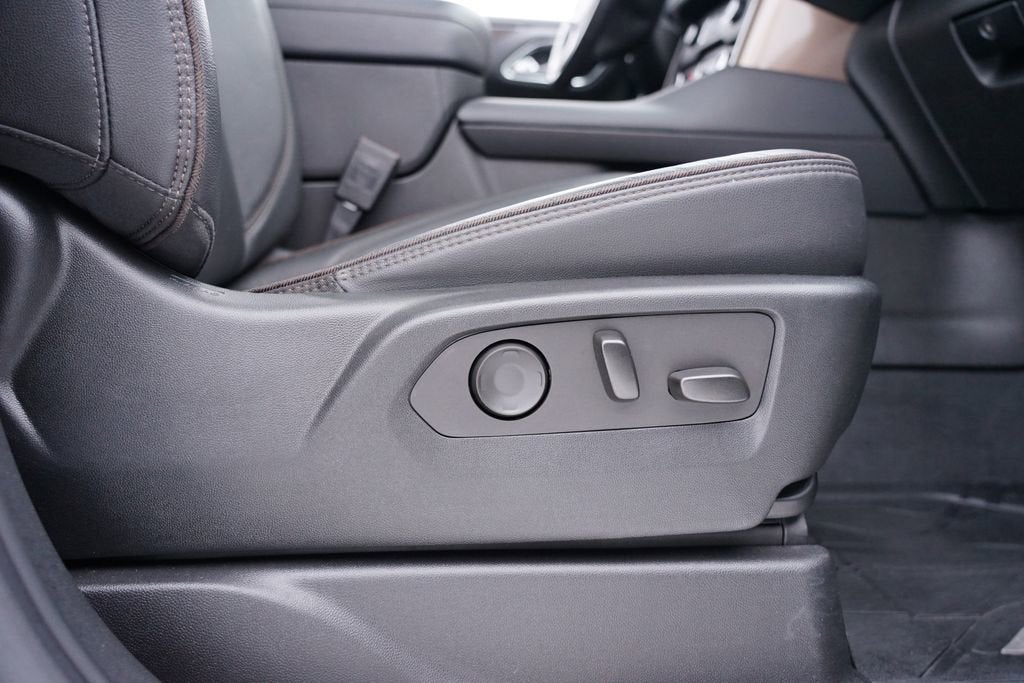 2021 Chevrolet Suburban High Country