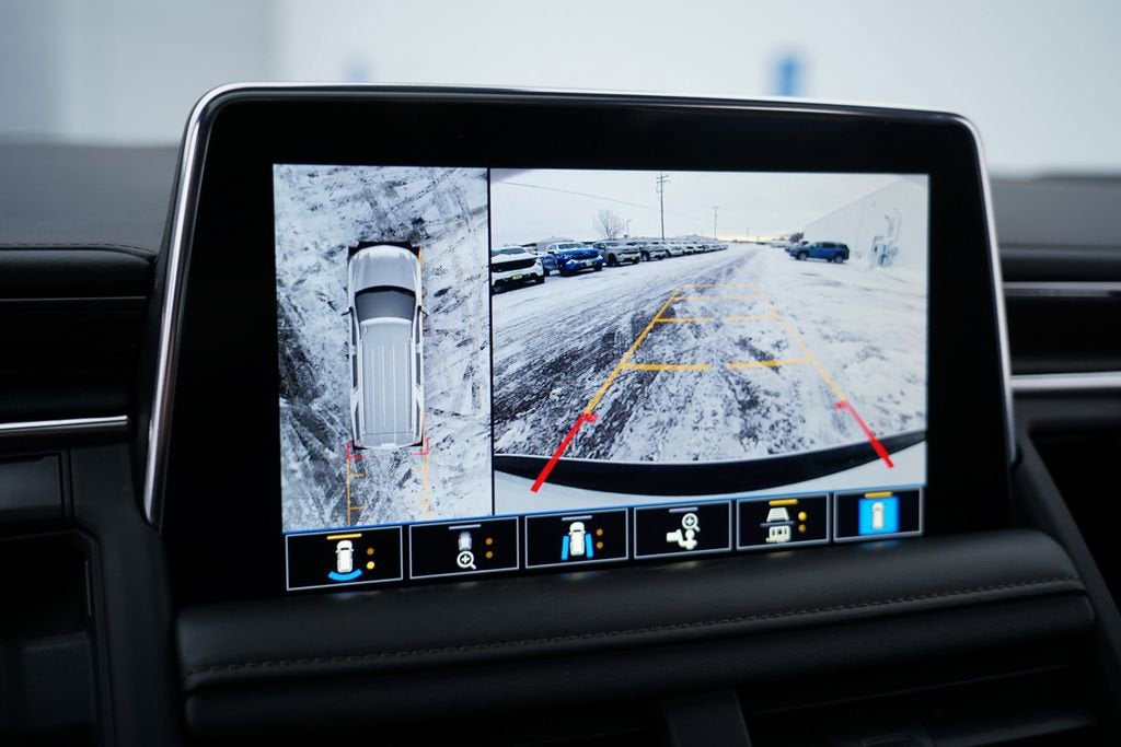 2021 Chevrolet Suburban High Country