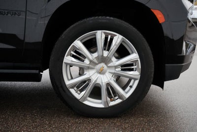 2023 Chevrolet Suburban High Country