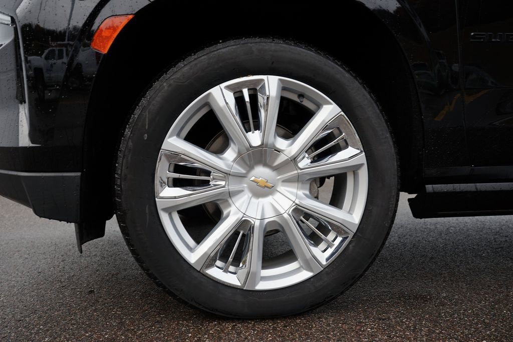 2023 Chevrolet Suburban High Country