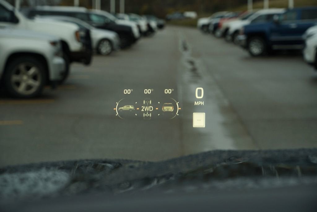 2023 Chevrolet Suburban High Country